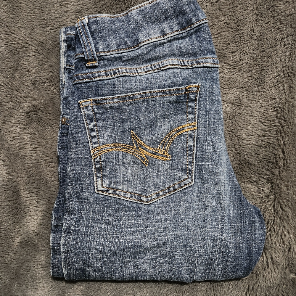 Women's Wrangler Boot Cut Jeans - Blue